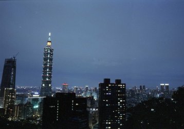 [FILM] VIETNAM TAIWAN tamsui ho chi minh city FEB2017 Nikon F100 Fujicolor ETERNA VIVID 250D-034